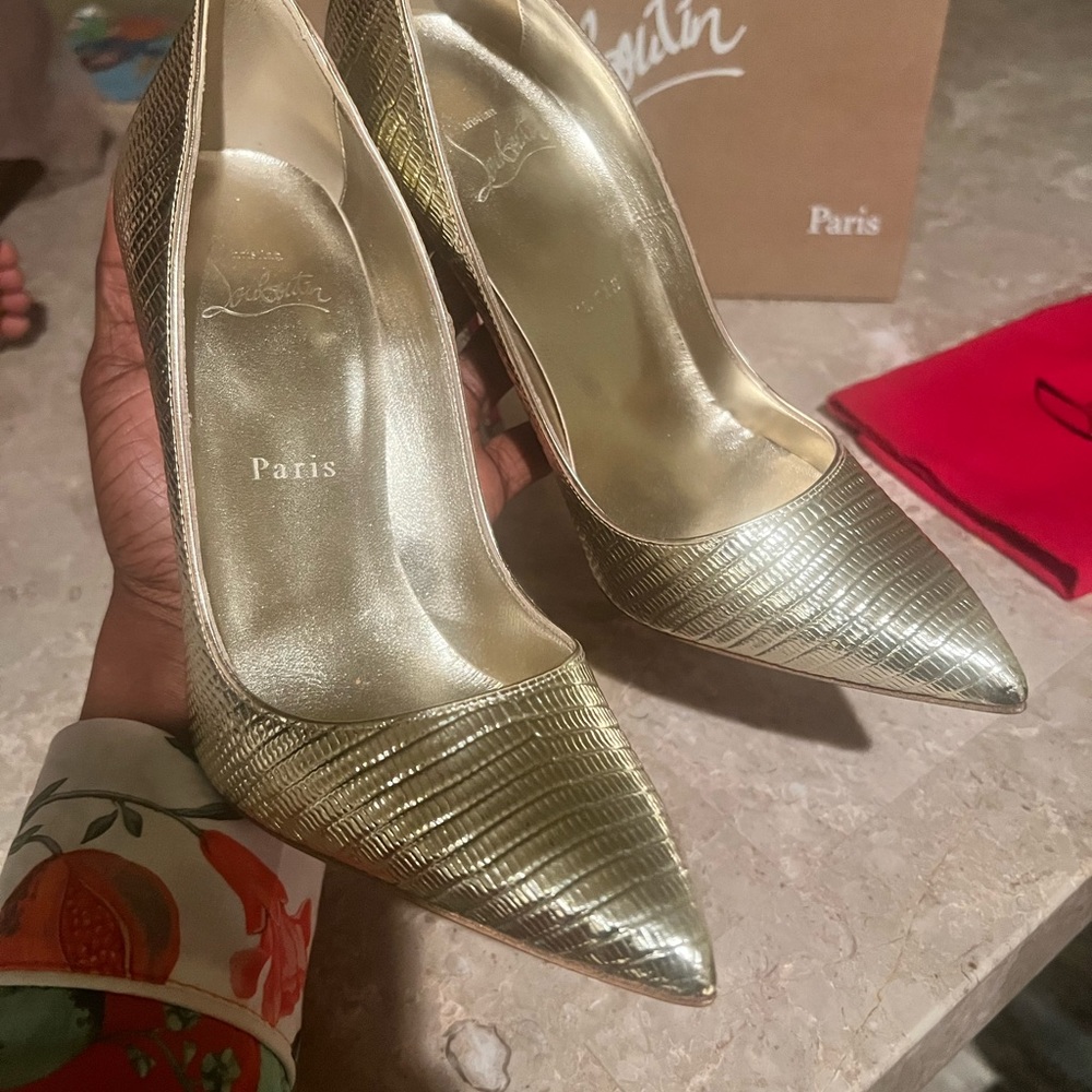 NIB Christian Louboutin So Kate 120 Platine Champagne Gold Calf Metallic Pumps - Picture 10 of 12